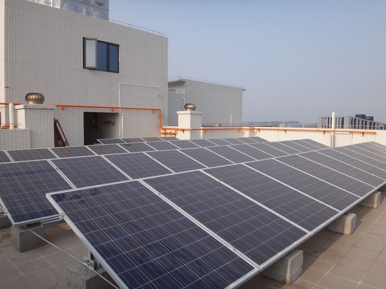 安裝15kw屋頂光伏需要多少塊光伏板 安裝15kw屋頂光伏需要多少塊光伏板